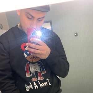 Meet your Posher, Luis